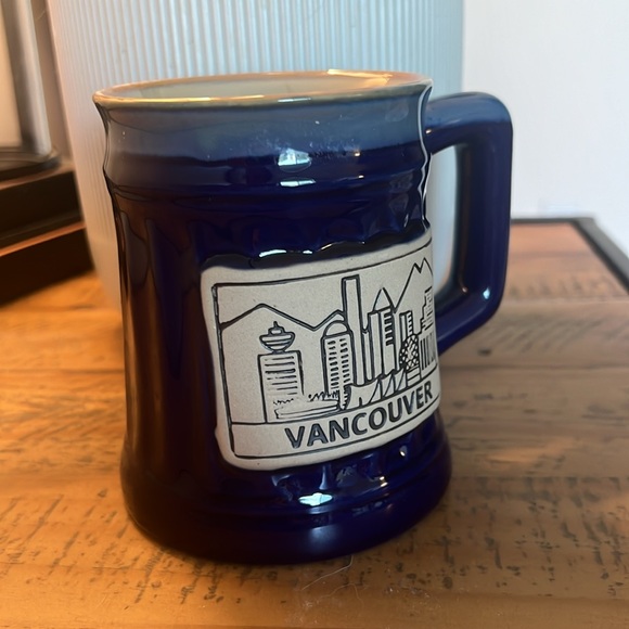 Vancouver Mug - Picture 3 of 7